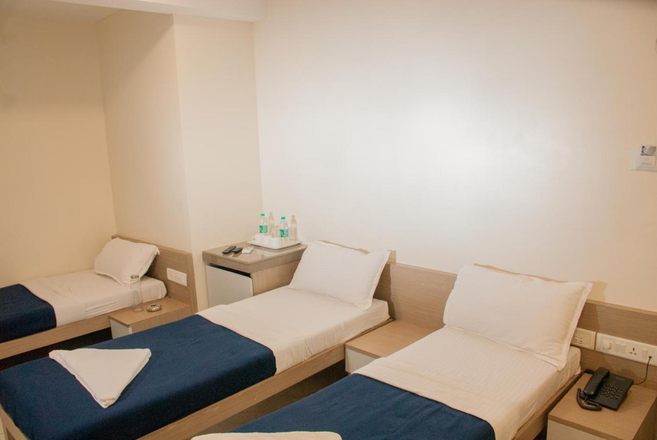 City Hotel Mumbai Exterior foto